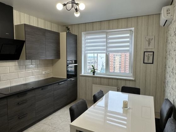 Продам 1 комнатную квариру. 47 жемчужина. Сахарова. Кадорр Ліски