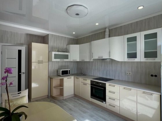 Продам квартиру в Жемчужине на Сахарова,ремонт, полная комплектация. Крижанівка