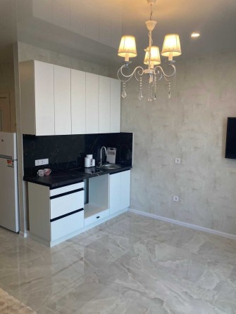 Квартира-студія 30 м2 з сучасним ремонтом! - фото 1