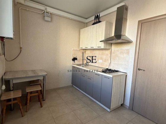 Продам новую Однокомнатную ЖК 7 Небо! Новый дом! С мебелью техникой! Авангард