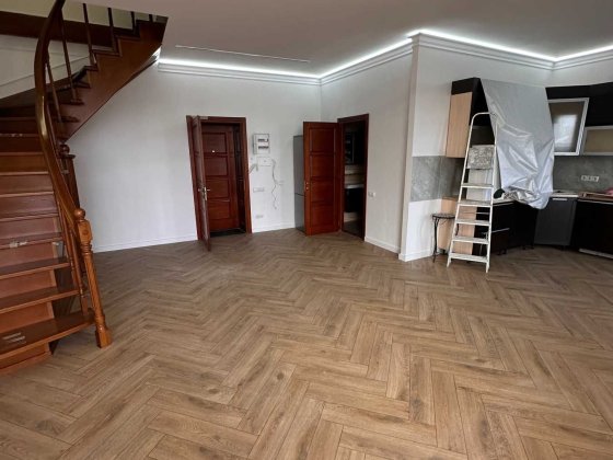 Продам 3х комн квартиру  ЖК " Зеленый Мыс " Крыжановка