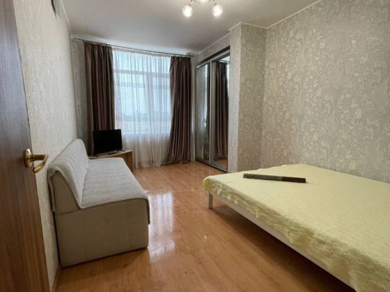 Продам однокомнатную квартиру, жк 7 небо Авангард