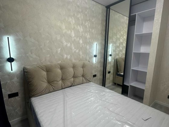 1-комнатная квартира ЖК Золотая Эра 40м2, мебель+техника Крыжановка