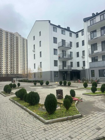 Просторная 1-комнатная  32 м² в ЖК Вентум. Ремонт на 50% - фото 1