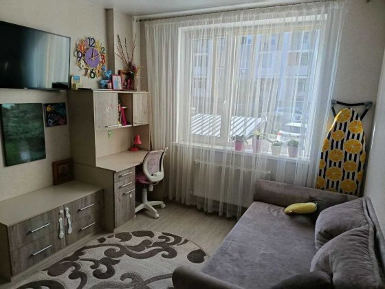 Продам однокомнатную квартиру в ЖМ 7 Небо Авангард