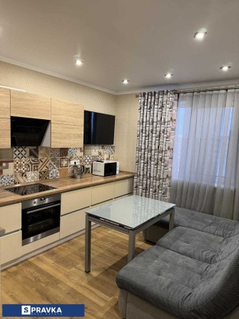 Готовая 1-комнатная в 47 Жемчужине — заходи и живи - фото 1