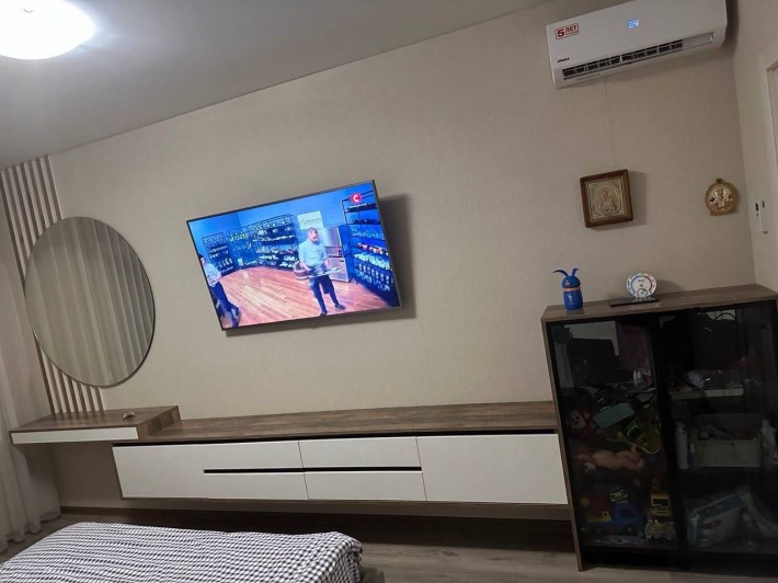 На продаж якісна 1 кімнатна квартира з ремонтом та меблями ЖК Артвіль - фото 1