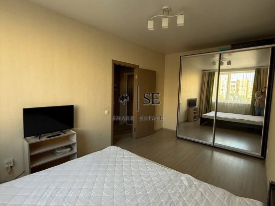 Продам однокомнатную квартиру , жк 7 небо Авангард