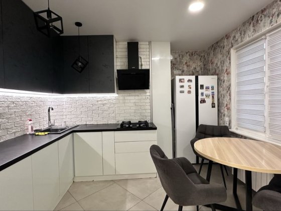 Продам 2-х комнатную квартиру Корсунці