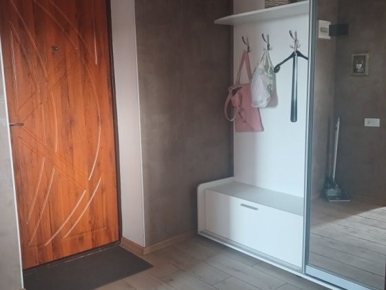 Терміново!!! 1к квартира з ремонтом та меблями Корсунці