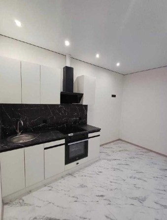 Продам квартиру в новом доме на Таирова с ремонтом - фото 1