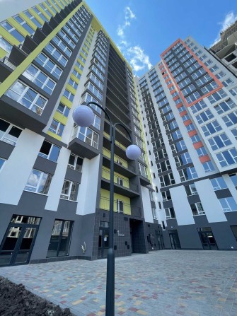 1 комнатная 40м2 с Кухней 17метров ЖК Акварель 8 на Ак. Вильямса - фото 1