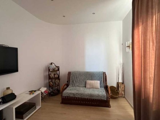 2кім. 5 Перлина на середньому поверсі. З ремонтом 83 м2. Києвський р-н Лиманка