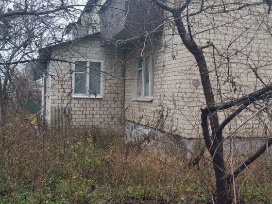 Продам трёх комнатную квартиру под полный ремонт центр Новая Водолага Нова Водолага