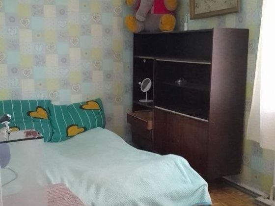 Продається на Короченко 3-кімнатна квартира Первомайск