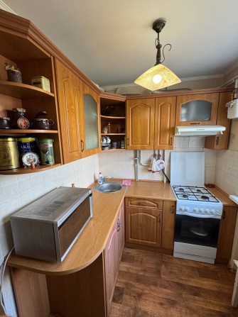 Продается   3- х комнатная квартира - фото 1