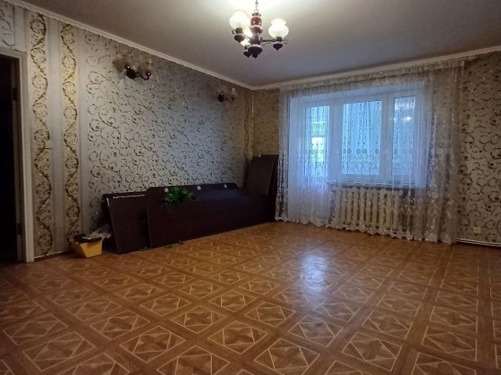 Продаж 4 кімнатної квартири/3/5, район сахзавод Первомайськ