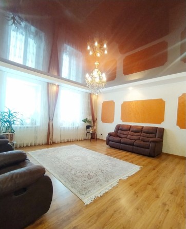 Продам 4к квартиру з ремонтом від власника.156кв+30кв балкон - фото 1