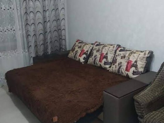 Продам сучасну однокімнатну квартиру,5 поверх, центрі міста Бахмач