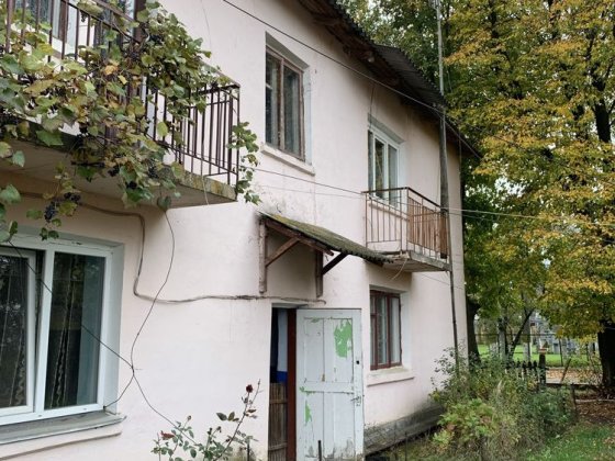 Бʼюджетна квартира в Глибоці