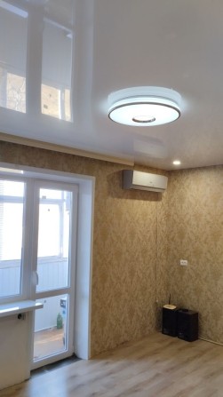 Простора двох кімнатна квартира - фото 1