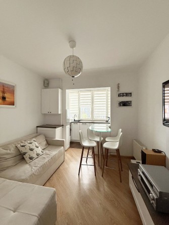 Продаж 2 кімнатной квартири з ремонтом у м. Вишневе, вул. Євроаейська, 34б. - фото 1