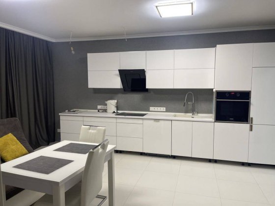 Продаж 2х кімнатної квартири з ремонтом за адресою пр. Лобановського 6а, Севастопольска площа, Солом Киев