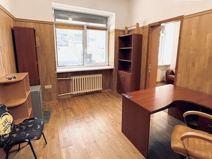 Продаж 2-к квартири вул. Велика Житомирська 17 Шевченківський район - фото 1