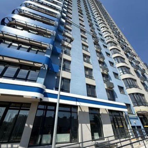 Продаж 2-к квартири Дніпровська набережна 17к - фото 1