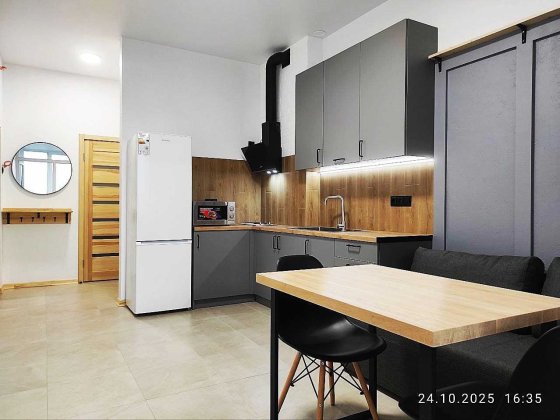 Власник! 1-к квартира з новим ремонтом в ЖК Акварелі-2 Вишневое