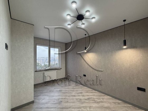 Продаж 1 к. кв/Металургів/Київська/Петлюри