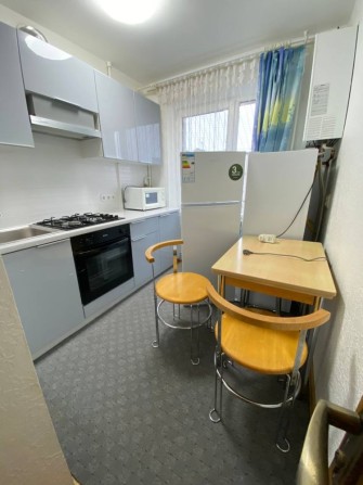 3-кімнатна квартира по вул.Хмельницького , індивідуальне опалення - фото 1