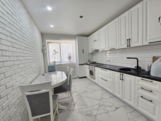 Продаж 1 кімнатноі квартри в Новобудові жк Аристократ Белая Церковь