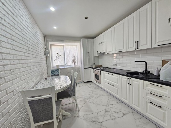 Продаж 1 кімнатноі квартри в Новобудові жк Аристократ - фото 1