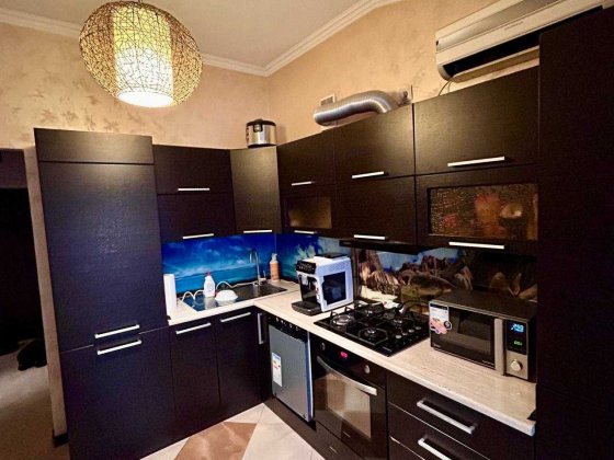 Продається 1-кімнатна квартира з якісним ремонтом та меблями! Ивано-Франковск