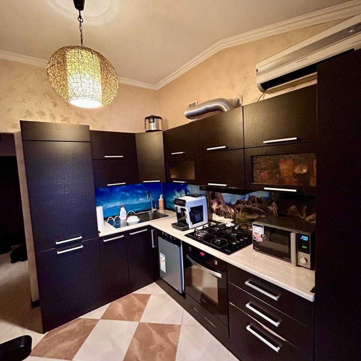 Продається 1-кімнатна квартира з якісним ремонтом та меблями! - фото 1