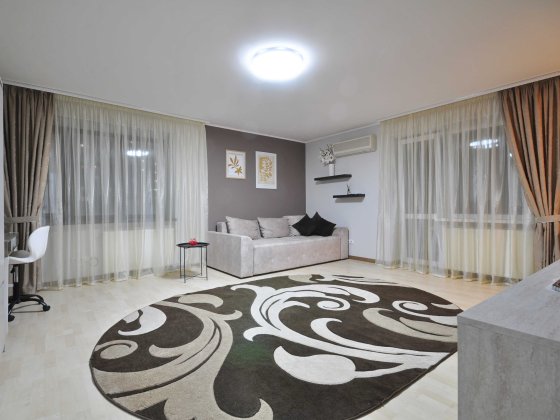 Стильна 1-кімнатна квартира-студія район Критого ринку Белая Церковь