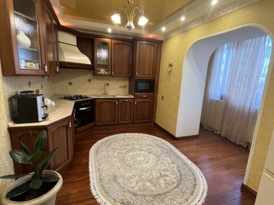 Продаж квартири 3 кім. вул. Мічуріна ( 90 кв.метрів) Бориспіль