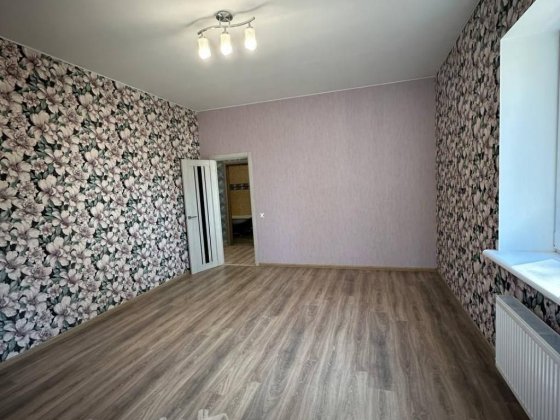 Продаж 2 кімнатної  квартири в клубному будинку, Батуринська,  Бровари Бровары