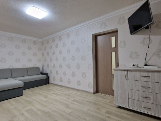 Продам 2-х кімнатну квартиру р-н Вокзальна Белая Церковь