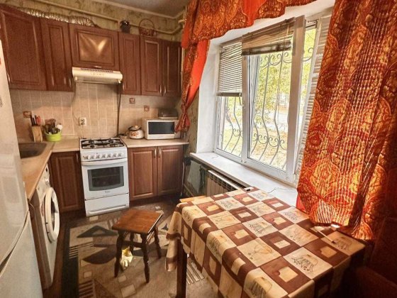 Продається 1-о кім квартира Калмикова Борисполь