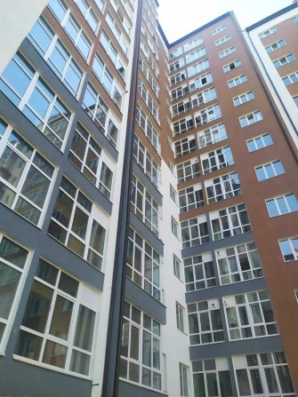 Продаж квартири,, Здана, Центр, 3-кімнатна, Бандери-Височана - фото 1