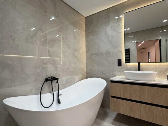 ПРОДАЖ! / Фемелі Плаза 3 кім кв 97м2 4 поверх / всі меблі та техніка Ивано-Франковск