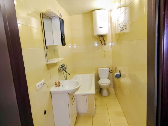 Продається житло в гуртожитку, переплановане у двокімнатну квартиру Белая Церковь