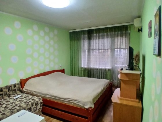 Центр Лагунової продам 1 к квартиру ремонт меблі техніка єВідновлення Бровари