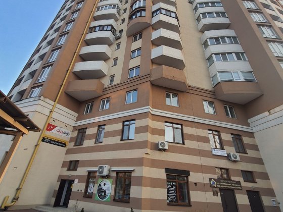 Продам 2к кв.  Після  ремонту!  68м2 Бориспіль