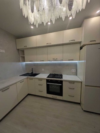 Продам 2-х кімнатну квартиру з ремонтом на Каскаді. Є відновлення - фото 1