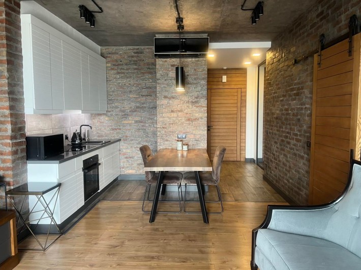 Продам стильну двокімнатну квартиру в ЖК Зелений квартал - фото 1