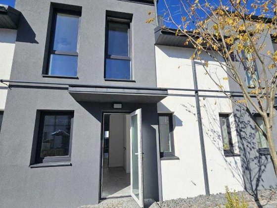 Продаю будинок з ремонтом Ивано-Франковск