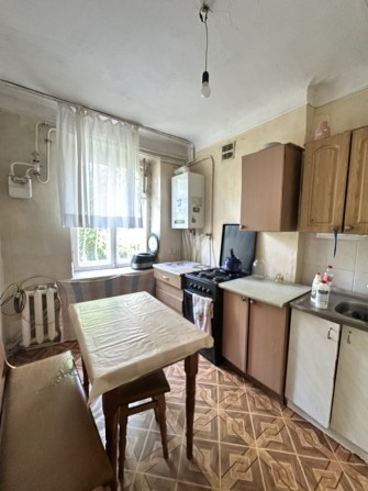 Продаж 2-кімнатної квартири з індивідуальним газовим опаленням (АО) - фото 1